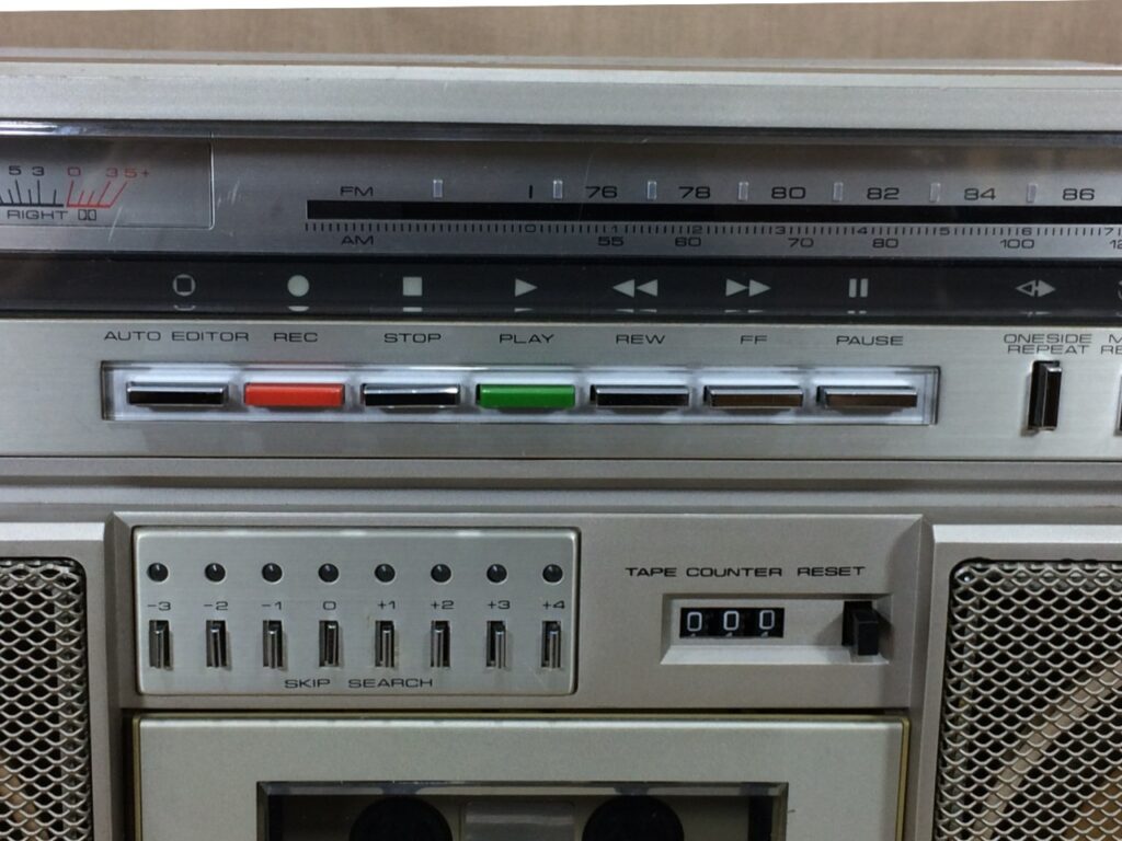 パイオニア SK-900 – グライコにパッシブラジエーターまで搭載した超