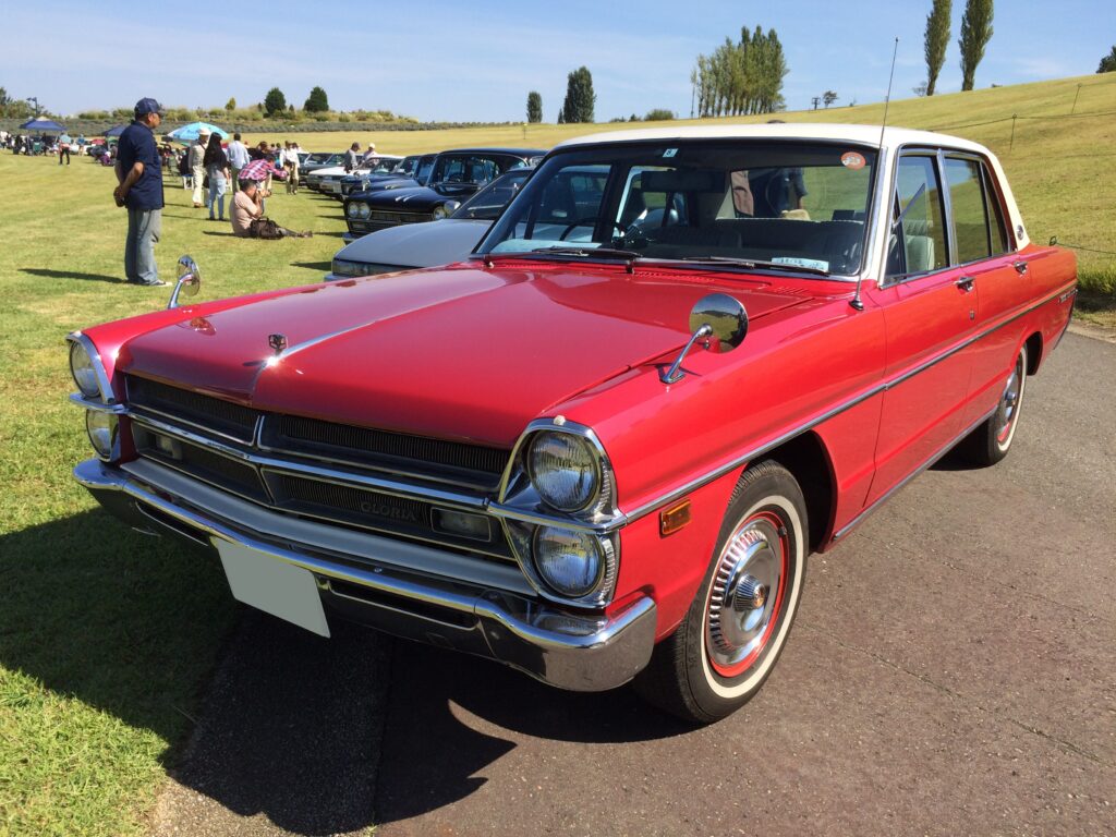 日産グロリア　スーパーデラックス